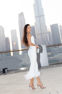 White midi dress with the feathers