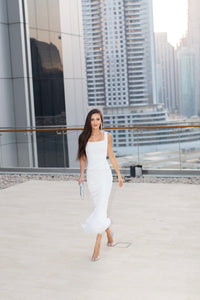 White midi dress with the feathers