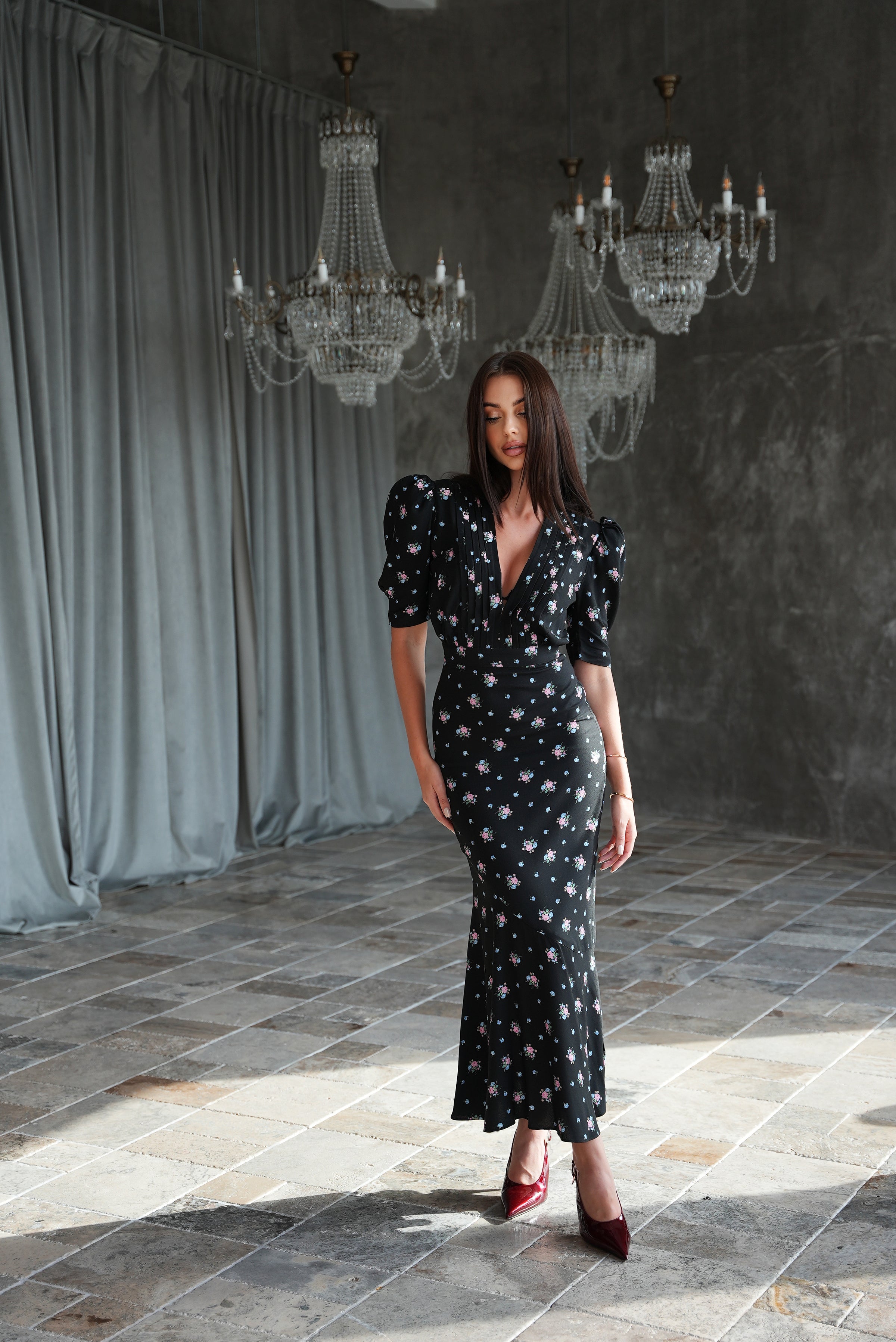 Muse floral dress in black