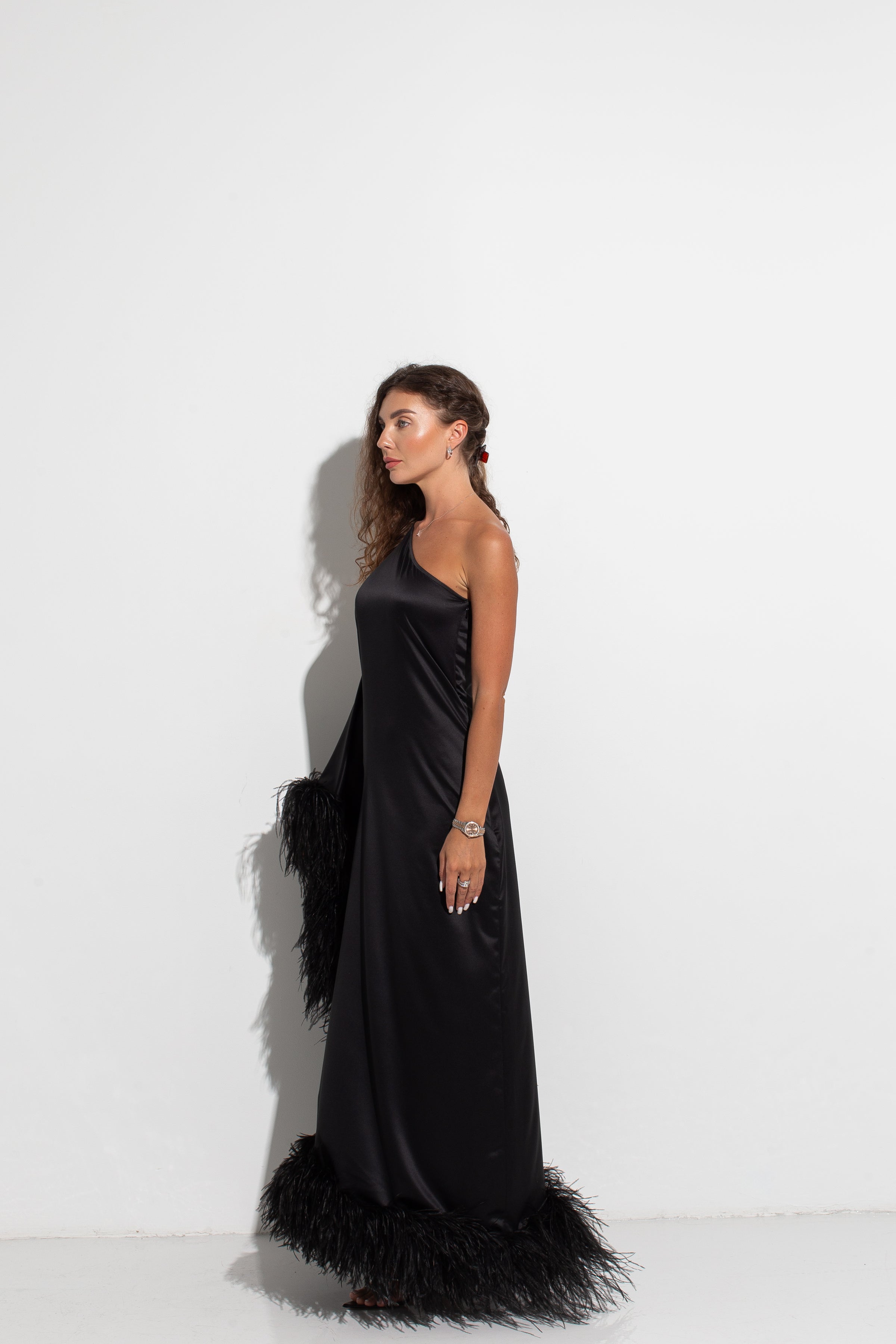 Iconic one shoulder dress in black